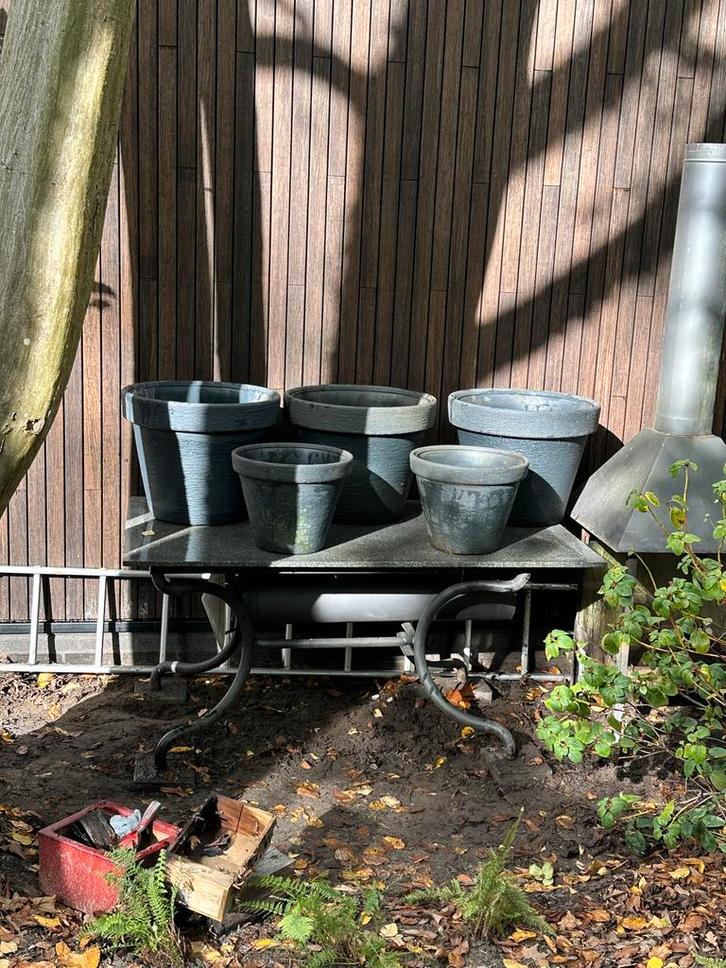 Set (14 stuks) dikke kunststof bloempotten (3 maten), Tuin en Terras, Bloempotten, Kunststof, Tuin, 40 tot 70 cm, 40 cm of meer