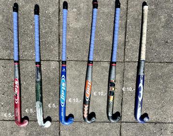 Hockeysticks beschikbaar voor biedingen