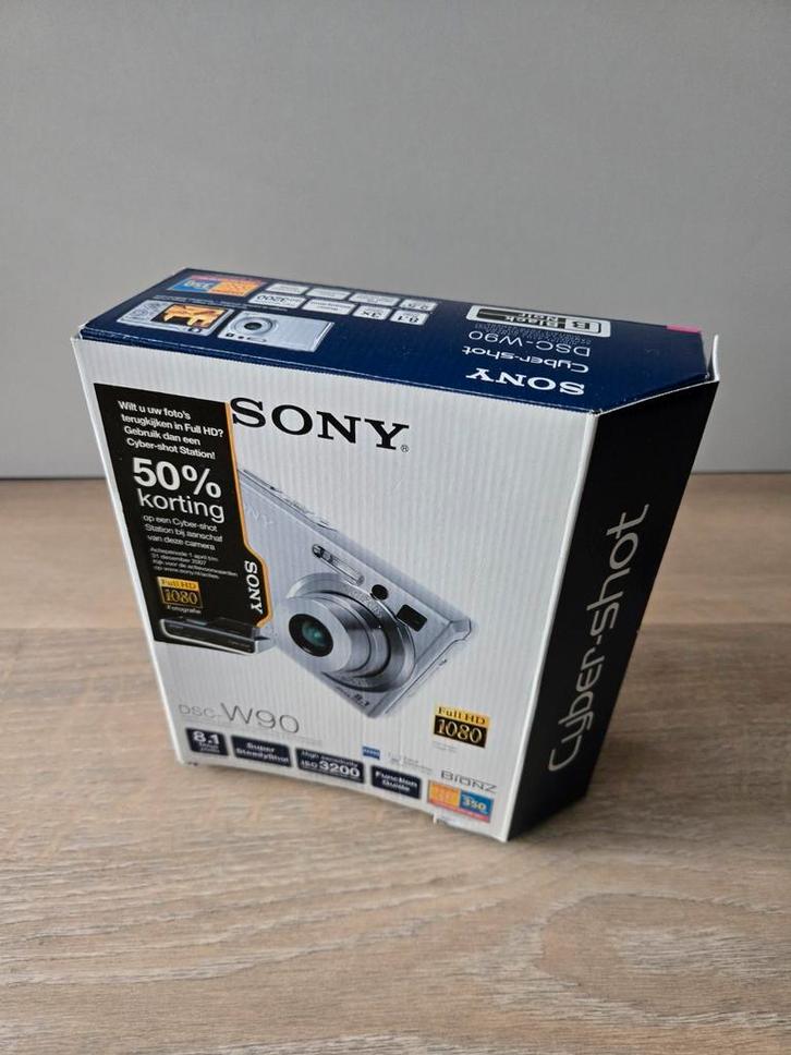 Sony Cyber-Shot DSC-W90 8.1 Megapixels, Audio, Tv en Foto, Fotocamera's Digitaal, Zo goed als nieuw, Ophalen of Verzenden