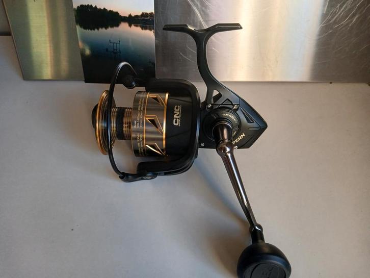 PENN Battle III 8000 Vis Molen - Krachtpatser!, Watersport en Boten, Hengelsport | Karpervissen, Zo goed als nieuw, Molen, Ophalen