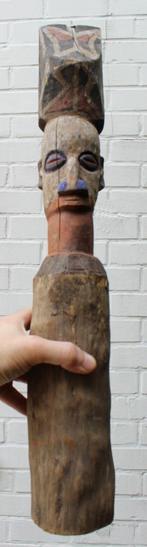 oud beeld van de YAKA uit CONGO, Antiek en Kunst, Kunst | Niet-Westerse kunst, Ophalen of Verzenden