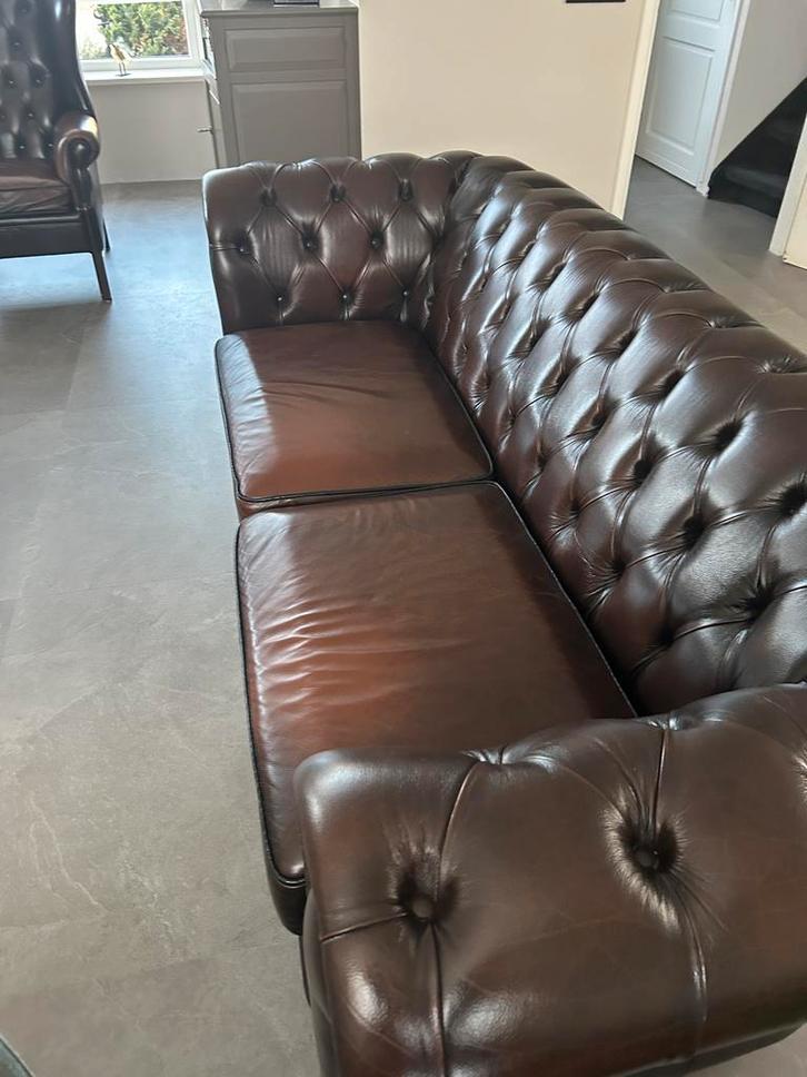 Chesterfield bank 2,5 Zits met 2 stoelen, Huis en Inrichting, Fauteuils, Gebruikt, Leer, 75 tot 100 cm, Ophalen