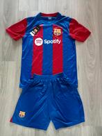 Barcelona tenue, nieuw! maat M incl. broekje, Sport en Fitness, Voetbal, Nieuw, Shirt, Maat M, Ophalen