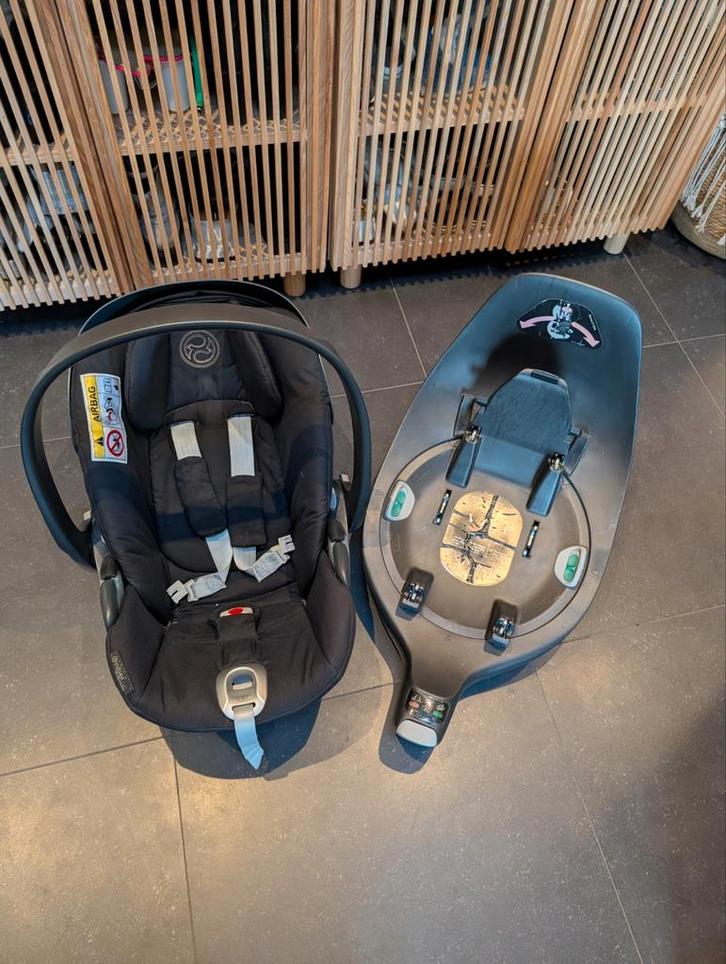 Cybex aton maxicosi met Isofix Base, Kinderen en Baby's, Autostoeltjes, Gebruikt, 0 t/m 13 kg, Isofix, Zijbescherming, Ophalen