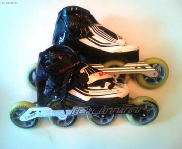 BONT SKEELER MAAT 35 half hoge skeeler schoen beschikbaar voor biedingen