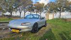 Mazda MX-5 1.8 I 1998//Nieuw Dak//Goed Onderhouden//Sperdiff, Auto's, Achterwielaandrijving, Zwart, 4 cilinders, Cabriolet