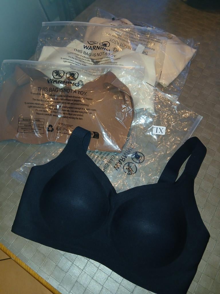 Nieuwe BH's - Nooit Gedragen, Helaas te Klein, Kleding | Dames, Ondergoed en Lingerie, Onbekend, Ophalen of Verzenden, Zwart, BH