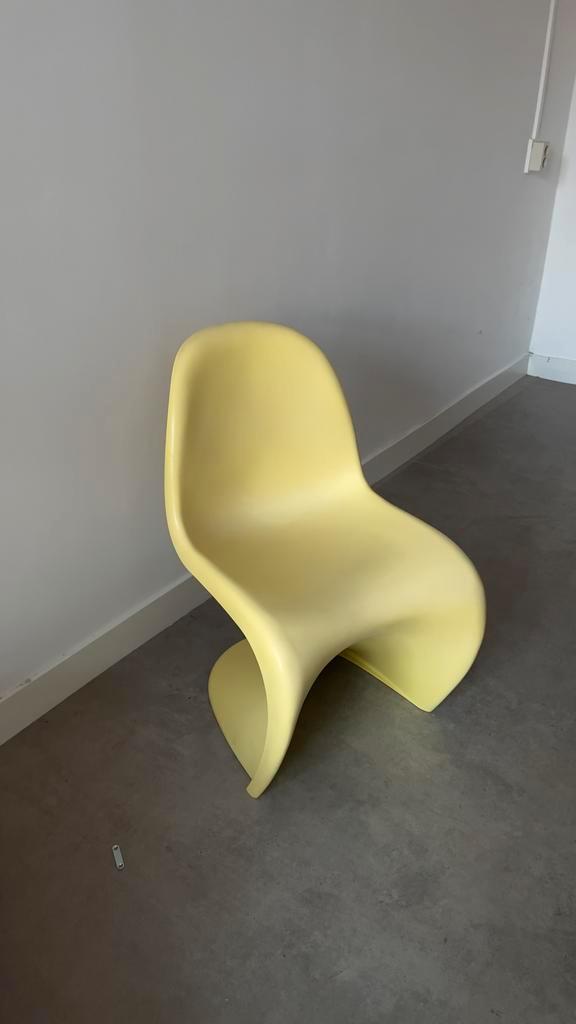 Vitra Panton Chair - Geel - Vintage Design, Huis en Inrichting, Stoelen, Gebruikt, Eén, Kunststof, Overige kleuren, Ophalen