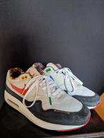 Nike Air Max 1 "Live Together, Play Together" maat 43, Kleding | Heren, Schoenen, Blauw, Nike, Ophalen of Verzenden, Sneakers of Gympen