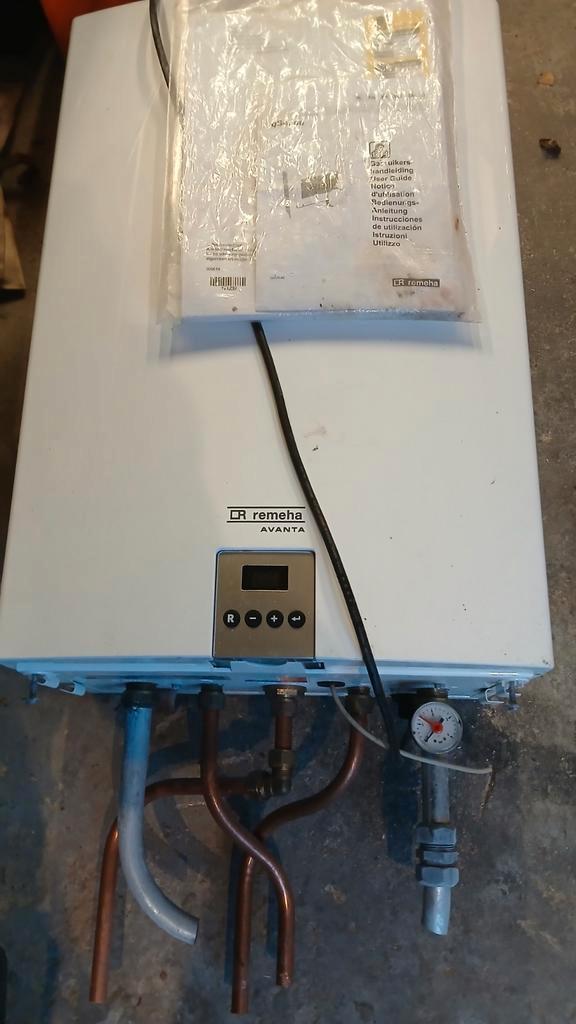 Remeha Combi Ketel - Goed Onderhouden, Doe-het-zelf en Verbouw, Geisers en Boilers, Gebruikt, Aardgas, 6 t/m 10 jaar oud, Ophalen of Verzenden