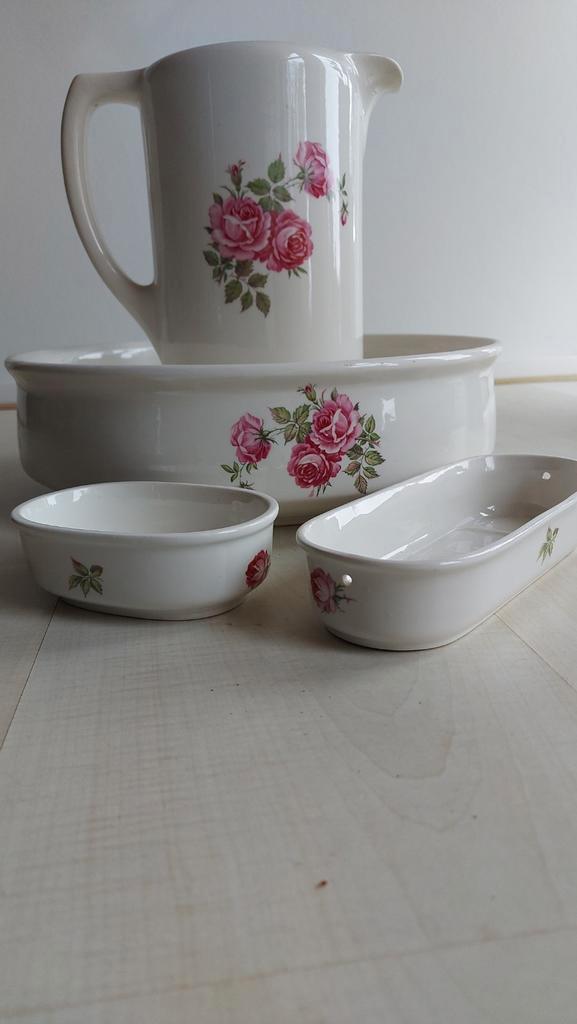 Regout Maastricht Lampetstel Roos, Antiek en Kunst, Antiek | Keramiek en Aardewerk, Ophalen of Verzenden