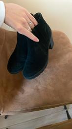 Zwarte dichte hakken - maat 39, Ophalen, Zo goed als nieuw, Zwart