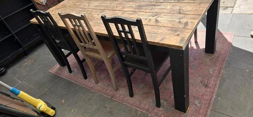 Robuuste grote goede tafel met 6 klooster stoelen en kastje, Huis en Inrichting, Tafels | Eettafels, Gebruikt, 200 cm of meer