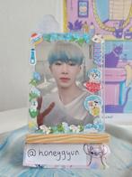 kpop photocard + toploader monsta x wonho, Verzamelen, Muziek, Artiesten en Beroemdheden, Ophalen of Verzenden