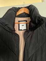 Zwarte WE gewatteerde jas - Maat M, Ophalen of Verzenden, Zo goed als nieuw, Maat 36 (S), Zwart