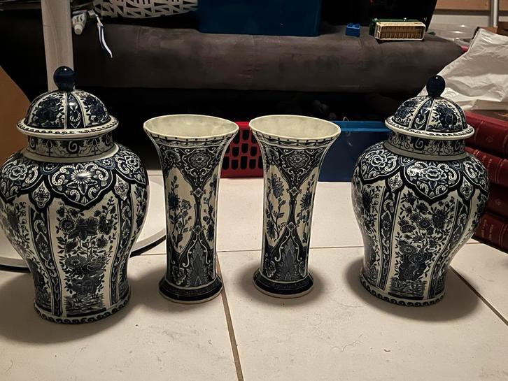 Delfts blauwe vaas van Boch Frères Keramis, Antiek en Kunst, Antiek | Vazen, Ophalen