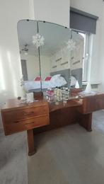 Vintage Kaptafel Met Drieluik Spiegel, Antiek en Kunst, Ophalen