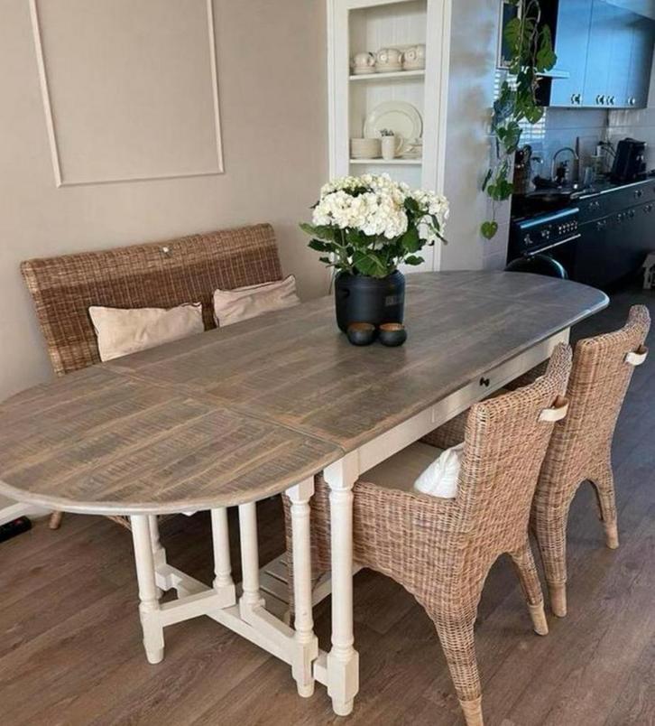 RIVIERA MAISON: Mooie houten eettafel met uitklapbare delen, Huis en Inrichting, Tafels | Eettafels, Gebruikt, 100 tot 150 cm