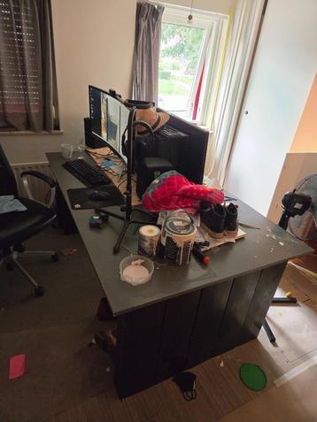 Bureau 175x110 (76 hoog)