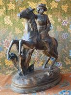 Edelman op paard mooi antiek beeld uit Frankrijk 41 cm. 1900, Antiek en Kunst, Ophalen of Verzenden