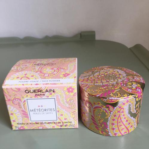 Guerlain Météorites Perles De Satin 25gr., Sieraden, Tassen en Uiterlijk, Uiterlijk | Cosmetica en Make-up, Nieuw, Make-up, Gehele gezicht