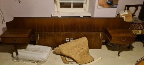 Queen Ann complete notenhouten slaapkamer zie beschrijving, Huis en Inrichting, Slaapkamer | Complete slaapkamers, Gebruikt, Tweepersoons