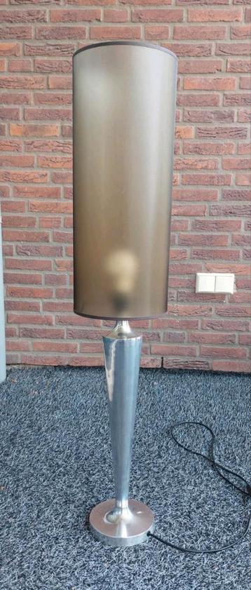 Tafellamp Tafellamp lamp moderne lamp staande lamp beschikbaar voor biedingen