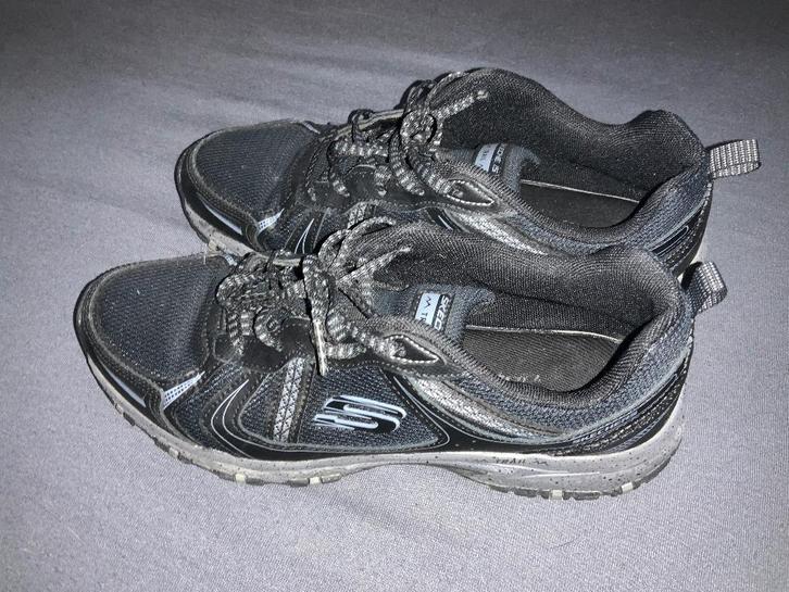 Skechers sneakers/gympen zwart maat 39, Kleding | Dames, Schoenen, Zo goed als nieuw, Sneakers of Gympen, Zwart, Ophalen of Verzenden