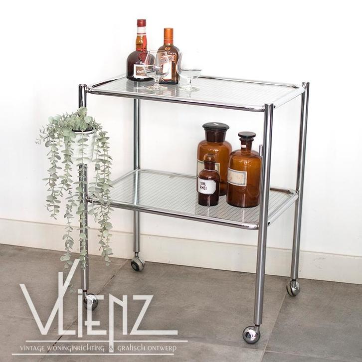 Industriële, vintage trolley, ziekenhuistrolley, bar cart, Huis en Inrichting, Tafels | Sidetables, Gebruikt, 25 tot 50 cm, 50 tot 100 cm