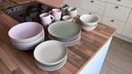 Ikea servies 40-delig, Ophalen, Gebruikt, Effen, Aardewerk