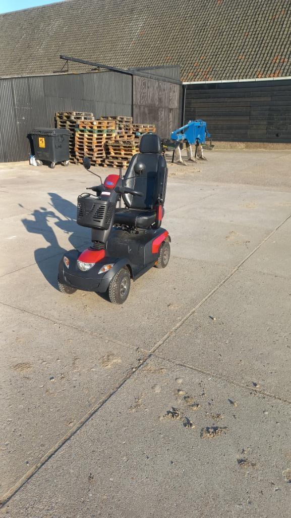 Invacare Comet Pro scootmobiel, Diversen, Brommobielen en Scootmobielen, Zo goed als nieuw, Invacare, 36 t/m 45 km, 16 km/u of meer