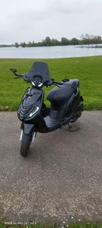 Piaggio Zip 50cc zwart, Fietsen en Brommers, Scooters | Piaggio, Benzine, Maximaal 45 km/u, 50 cc, Ophalen of Verzenden