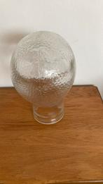 Glazen hoofd, koptelefoon hoofd, Ophalen