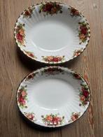 Royal Albert Old country roses. Set van 2 groenteschalen, Ophalen of Verzenden, Zo goed als nieuw