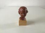 Goebel kinderkopje / kinderhoofdje op houten sokkel; H 11 cm, Ophalen of Verzenden