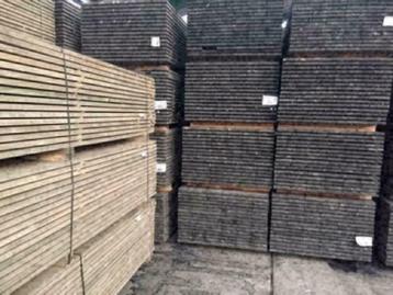 Steigerplanken steigerhout Gedroogd, leverbaar in 3 en 5 M beschikbaar voor biedingen