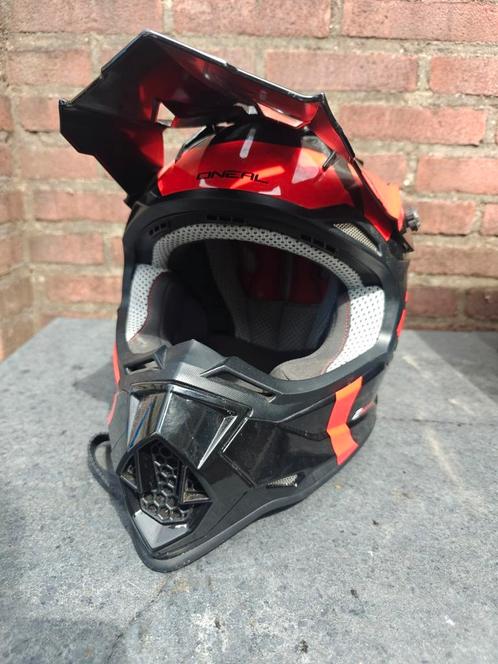 Crosshelm van Oneal maat L, Motoren, Kleding | Motorhelmen, Kinderen, Offroadhelm, L, Overige merken, Tweedehands, Ophalen of Verzenden