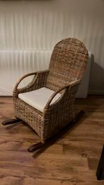 Rotan schommelstoel, Bruin, Riet of Rotan, Ophalen of Verzenden, Zo goed als nieuw