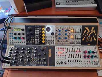 Eurorack modulaire synthesizer beschikbaar voor biedingen