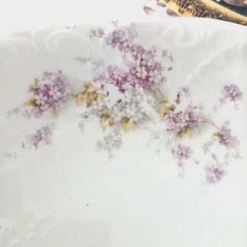 Antiek servies- gebaksstel beschikbaar voor biedingen
