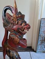Antiek krisdrager Indonesisch houtsnede beeld, Antiek en Kunst, Ophalen of Verzenden