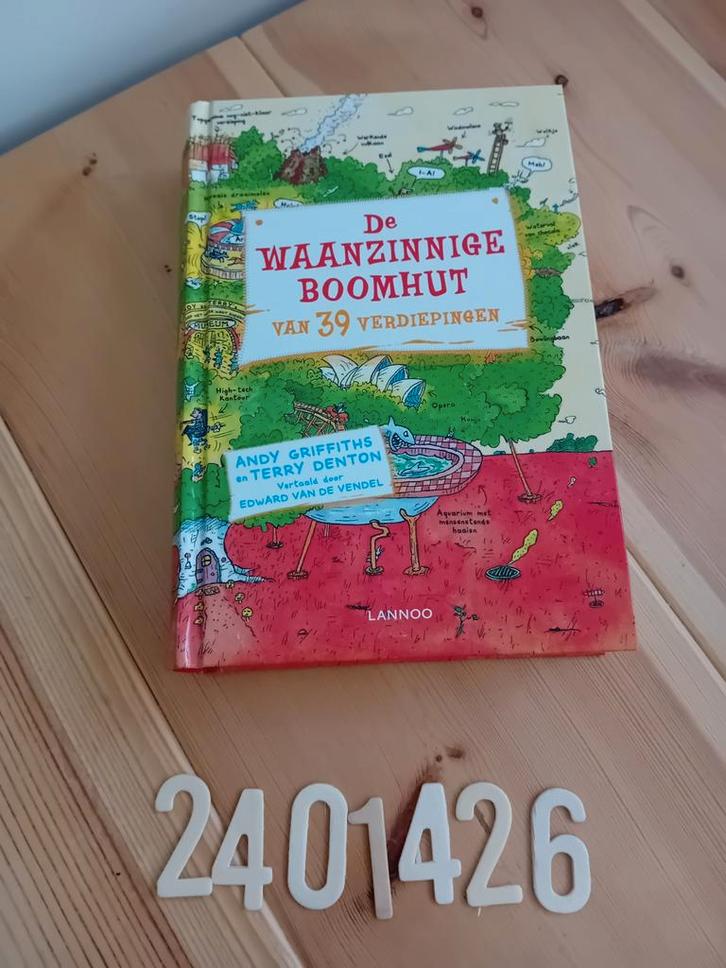 De waanzinnige boomhut van 39 verdiepingen - deel 3, Boeken, Kinderboeken | Jeugd | 10 tot 12 jaar, Gelezen, Fictie, Ophalen of Verzenden