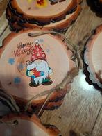 Kersthanger gnoom met kerstsok, Ophalen of Verzenden, Beeldje of Poppetje