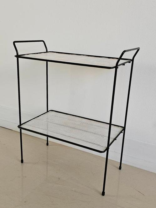 Vintage tafeltje bijzettafeltje lectuurtafel Pilastro, Huis en Inrichting, Tafels | Sidetables, Gebruikt, 25 tot 50 cm, Rechthoekig