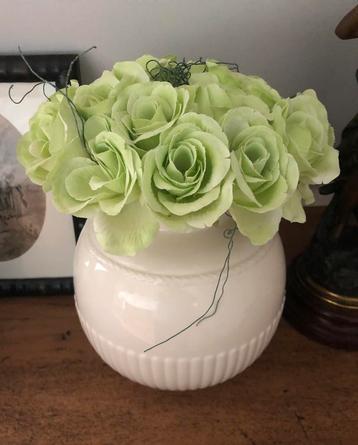 EDME WEDGWOOD (Bol)VAAS 20 cm hoog beschikbaar voor biedingen