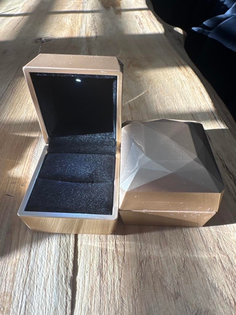 2 luxe sieradendoosje met LED-licht – goudkleurig, Sieraden, Tassen en Uiterlijk, Beautycases, Nieuw, Overige kleuren, Ophalen of Verzenden