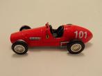 Ferrari 500 F2 1952 formule 2 1:35 rood, Ophalen of Verzenden, Zo goed als nieuw, Auto