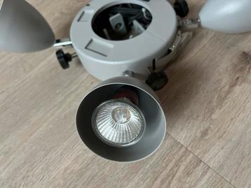 Solamagic Parasol Spotlamp met 4 spots beschikbaar voor biedingen