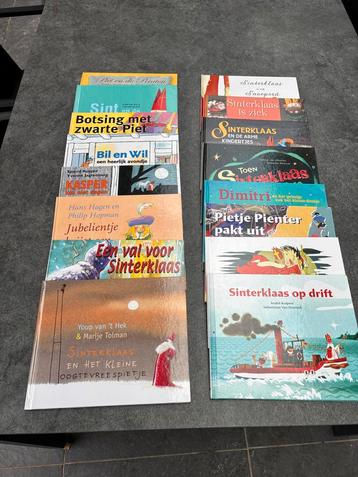Sinterklaas boeken 16 stuks  van de DE collectie beschikbaar voor biedingen