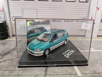 Vitesse Toyota Picnic 1997 1/43 in box beschikbaar voor biedingen